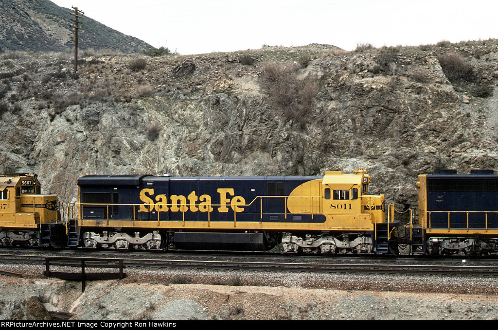 ATSF 8011